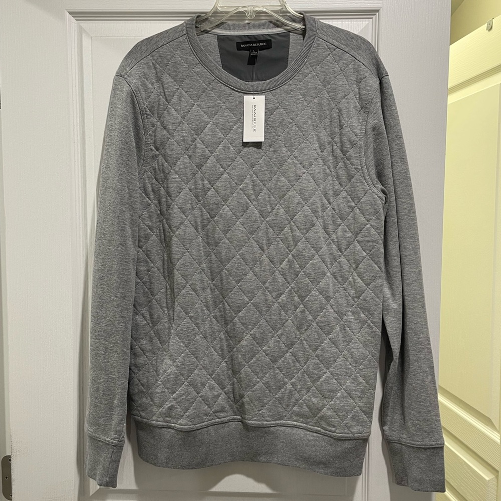 Banana Republic large men’s gray sweater NWT